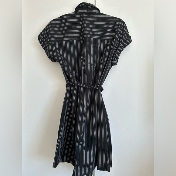 Stripe dress from dynamite (black) - Picture 2 of 4